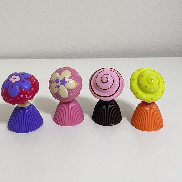 Cupcake Surprise Dolls Lot of 4 Transforms from Cupcake to Doll - Picture 4 of 16